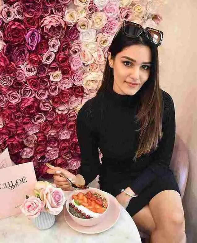 Dehradun call girls service